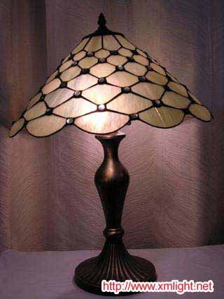 tiffany lamp