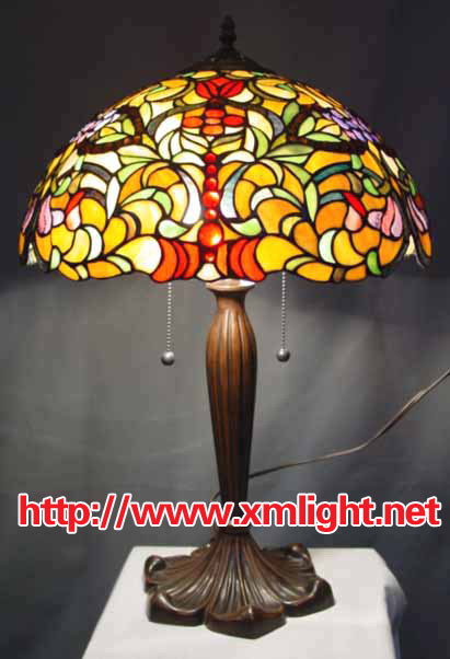 tiffany lamp