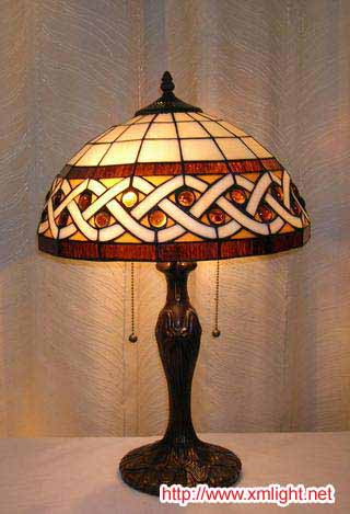 tiffany lamp