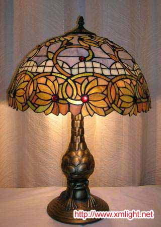 tiffany lamp