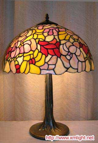 tiffany lamp